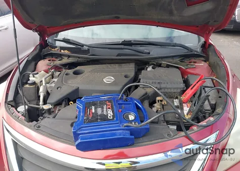 2014 Nissan Altima 2.5 Sv z USA, uszkodzony, nr VIN 1N4AL3AP1EN240621